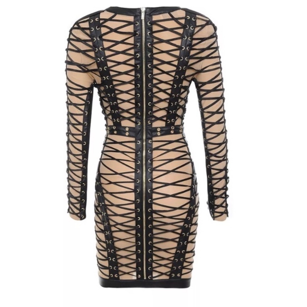 House of CB Black and Tan Lace-Up Detail - Picture 5 of 11